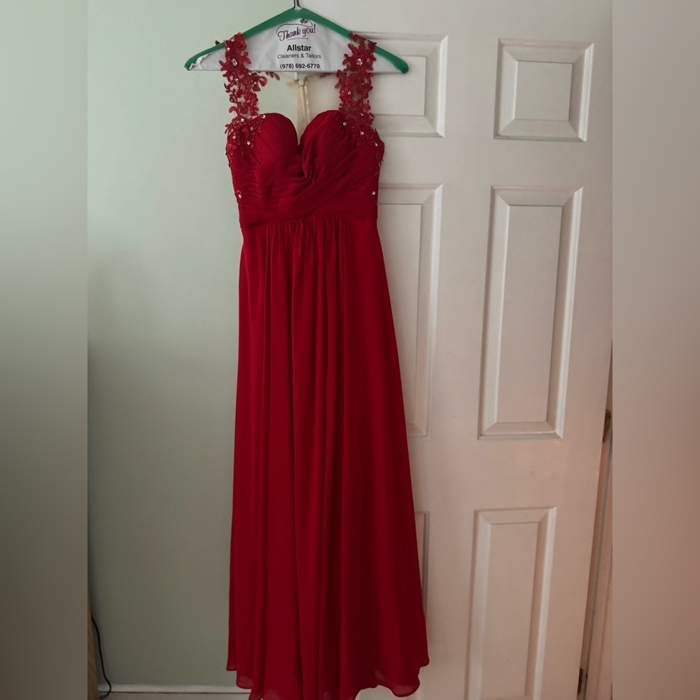 Elegant Red Evening Gown